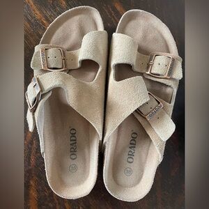 Genuine Suede Leather Tan Women’s 8 Sandals Gently Pre-Loved